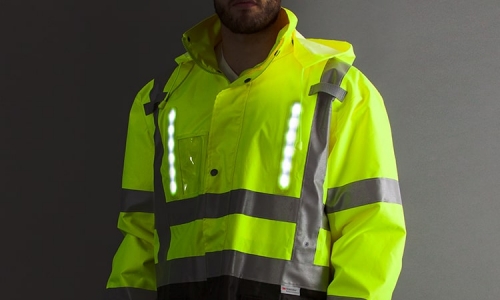 Reflective Clothing to Keep You Dry and Safe During Fall Rains
